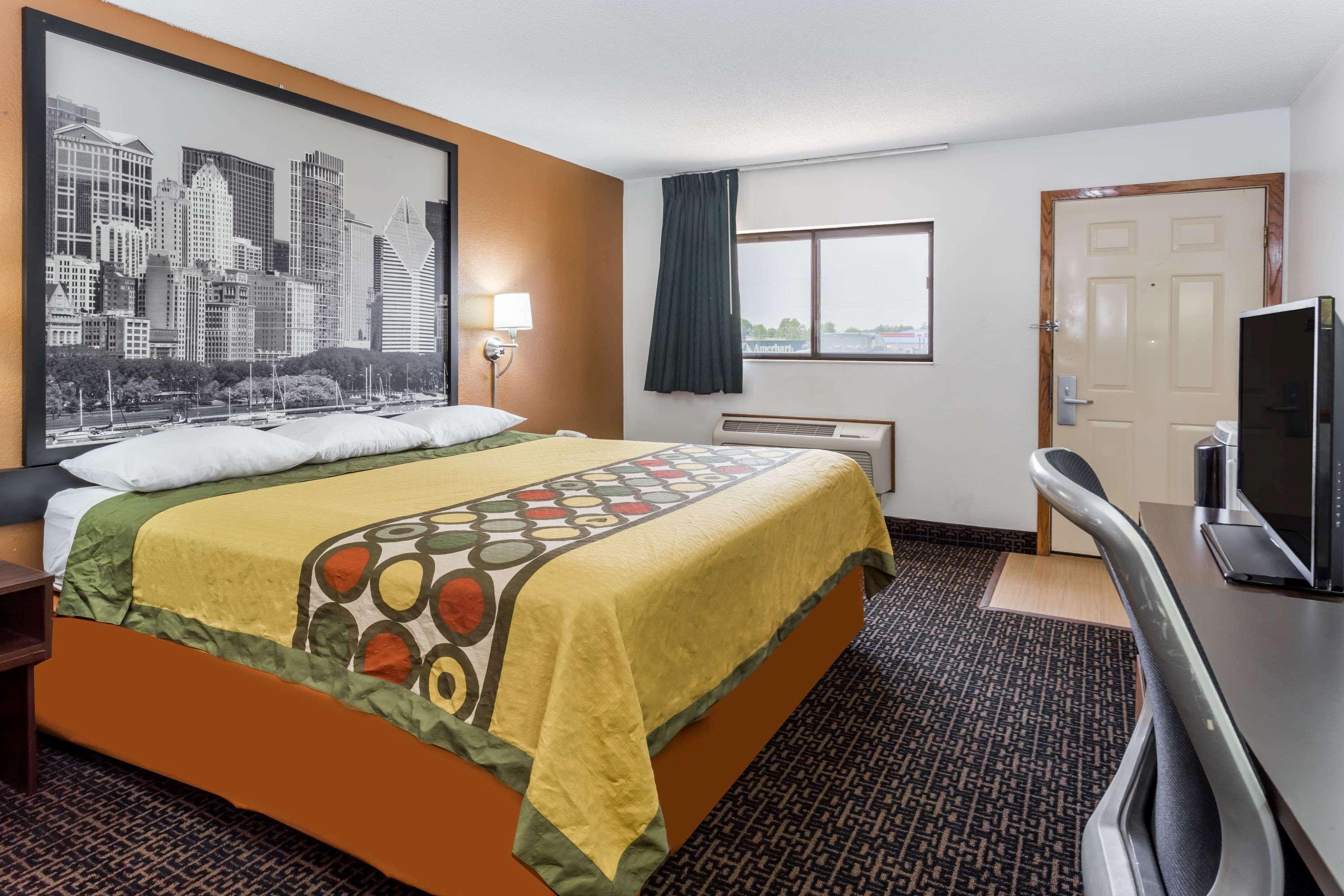 Super 8 By Wyndham Dixon Motel Dış mekan fotoğraf